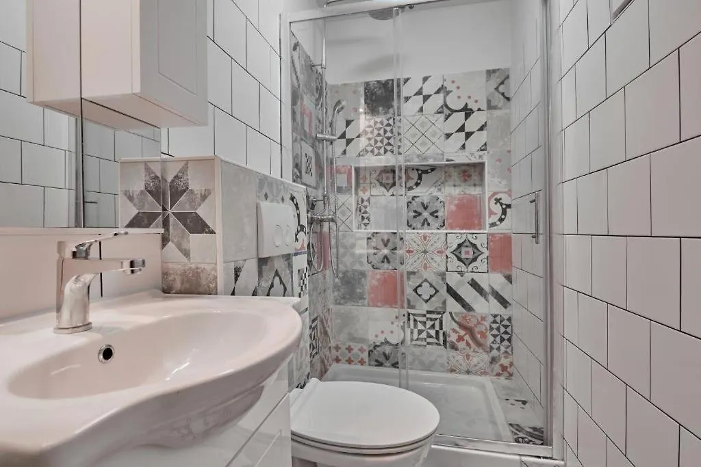 Old City Romantic Studios 2 Pula Apartment
